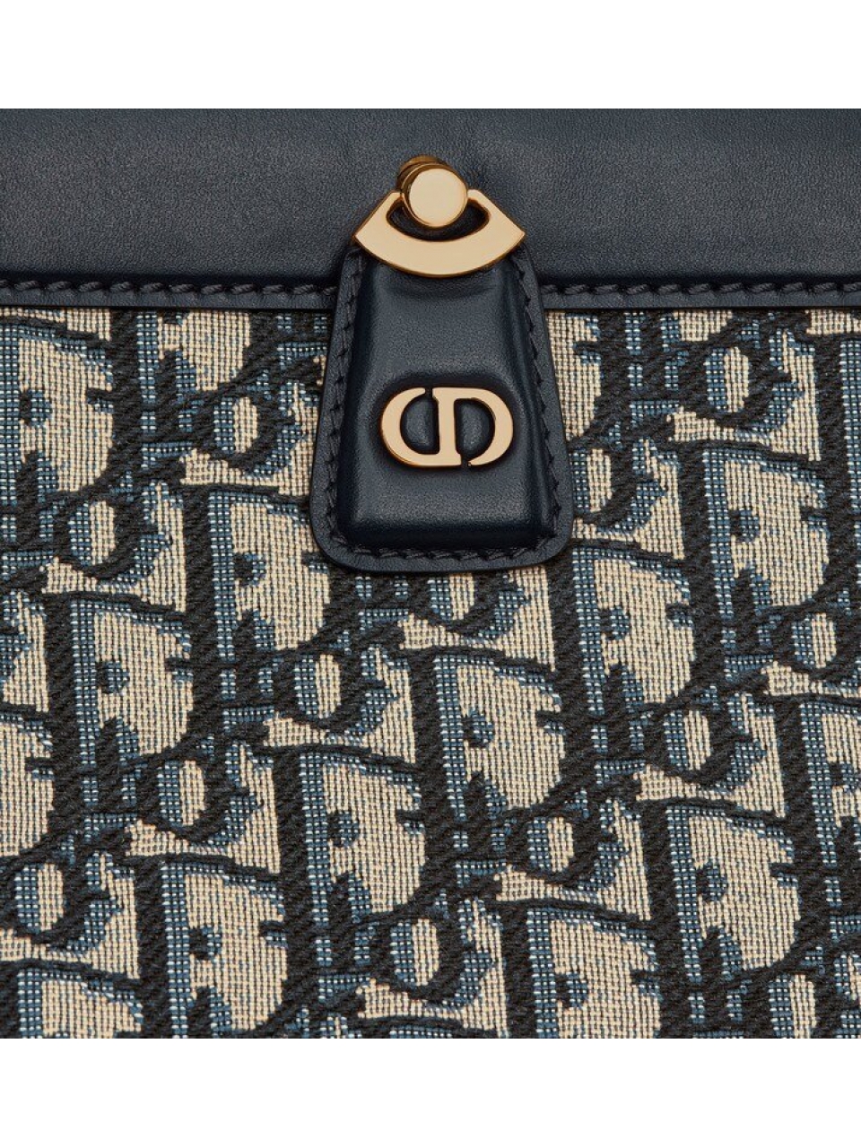 Сумка Christian Dior Key, модель среднего формата